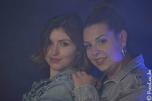 Inneke V. & Angelique S. 24